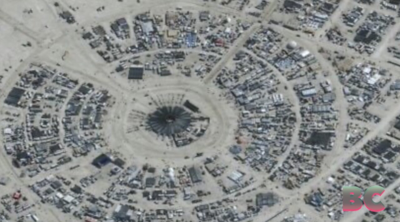 Death investigated at Burning Man while 70,000 people remain stuck in Nevada desert after rain