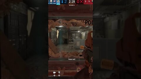 Thorn Trappy Traps on Theme Park? 🪤 #reaction #shorts #rainbowsixsiege