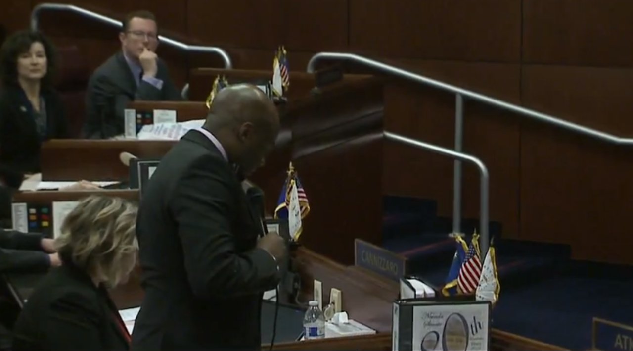 Nevada Senate leader Kelvin Atkinson resigns amid finance probe