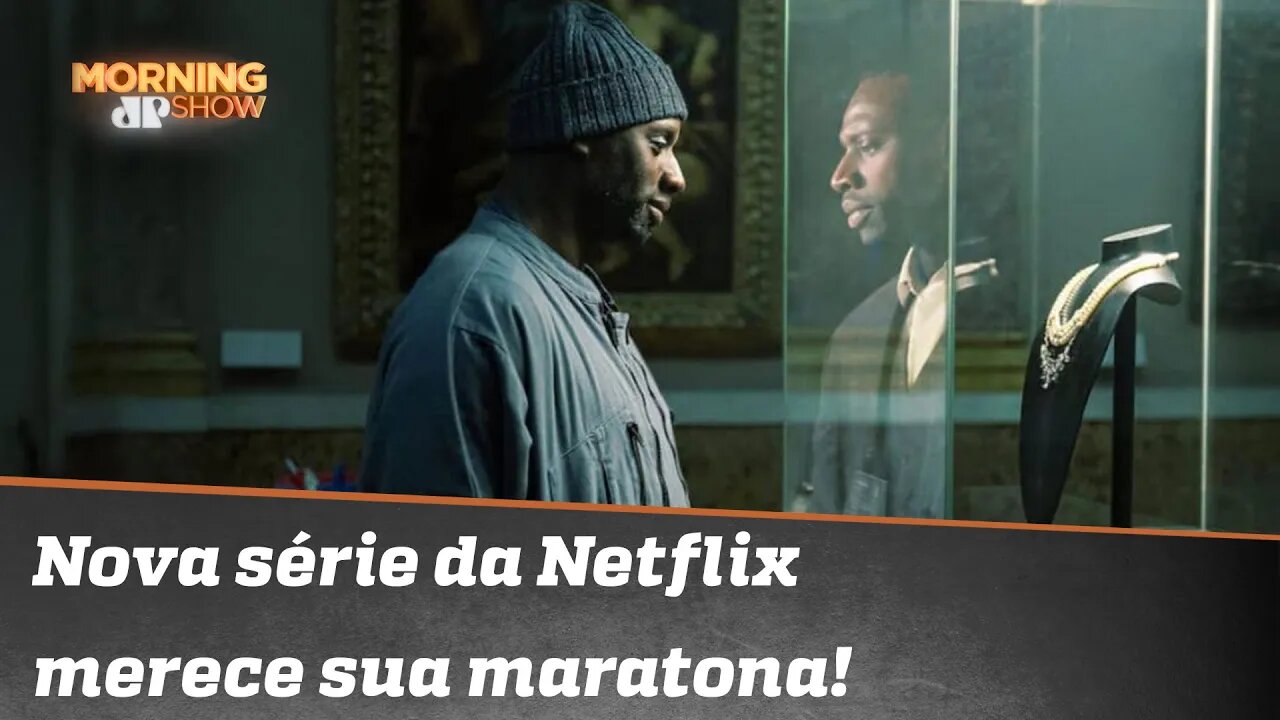PROTAGONISTA DE LUPIN COMEMORA SUCESSO DA SÉRIE