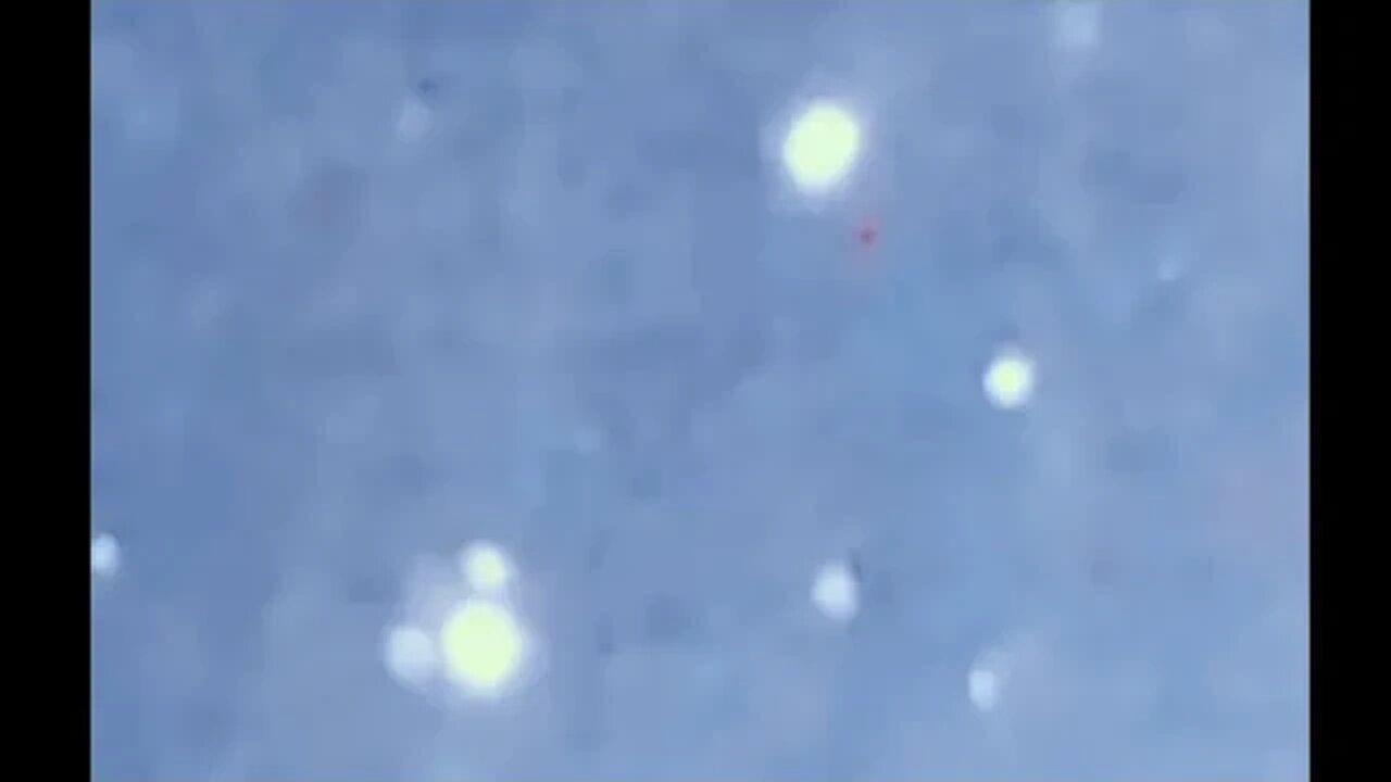 Jet/Sphere Close Together/ Manuvering Spheres