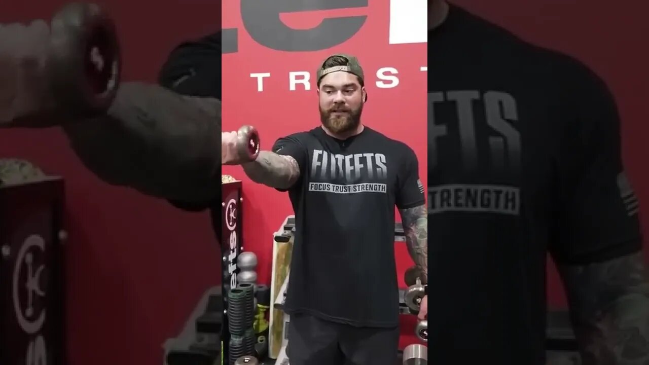 The EASIEST Exercise You Could Be Doing For Your BICEPS!! 💪 #shorts