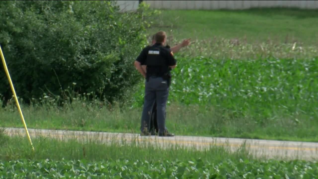 Manhunt continues for Ononomowoc robbery suspect