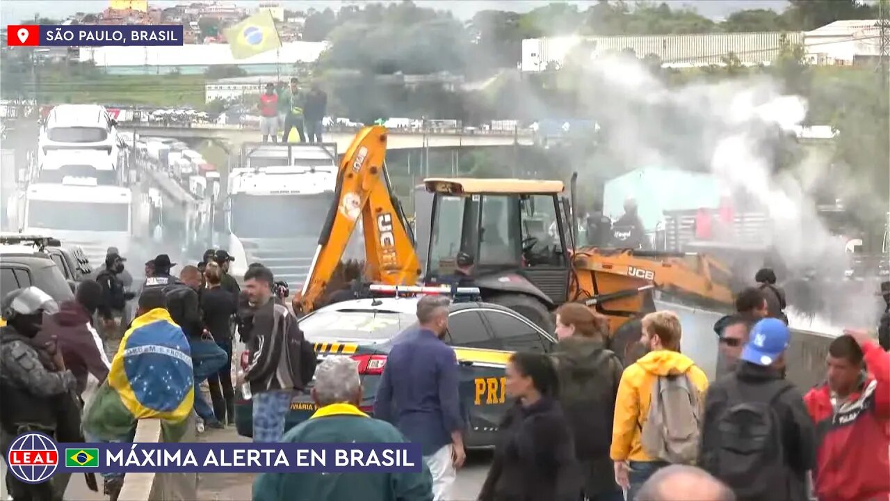 🇧🇷 Brasil · Patriotas bloquean carreteras de São Paulo en apoyo a Jair Bolsonaro (1 nov 2022) [LIVE]