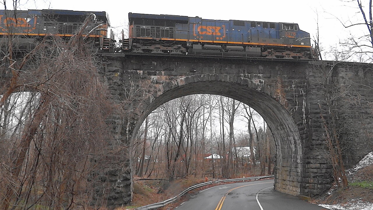 CSX Autorack Train Over Thomas Viaduct in the Snow ❄❄❄