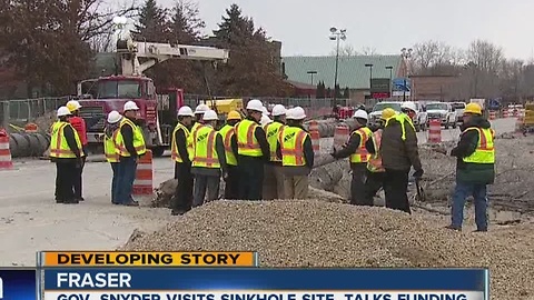 Governor Snyder visits sinkhole site in Fraser