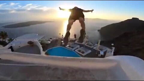 PROFESIONALES EN PARKOUR INCREIBLE DE ATLETAS