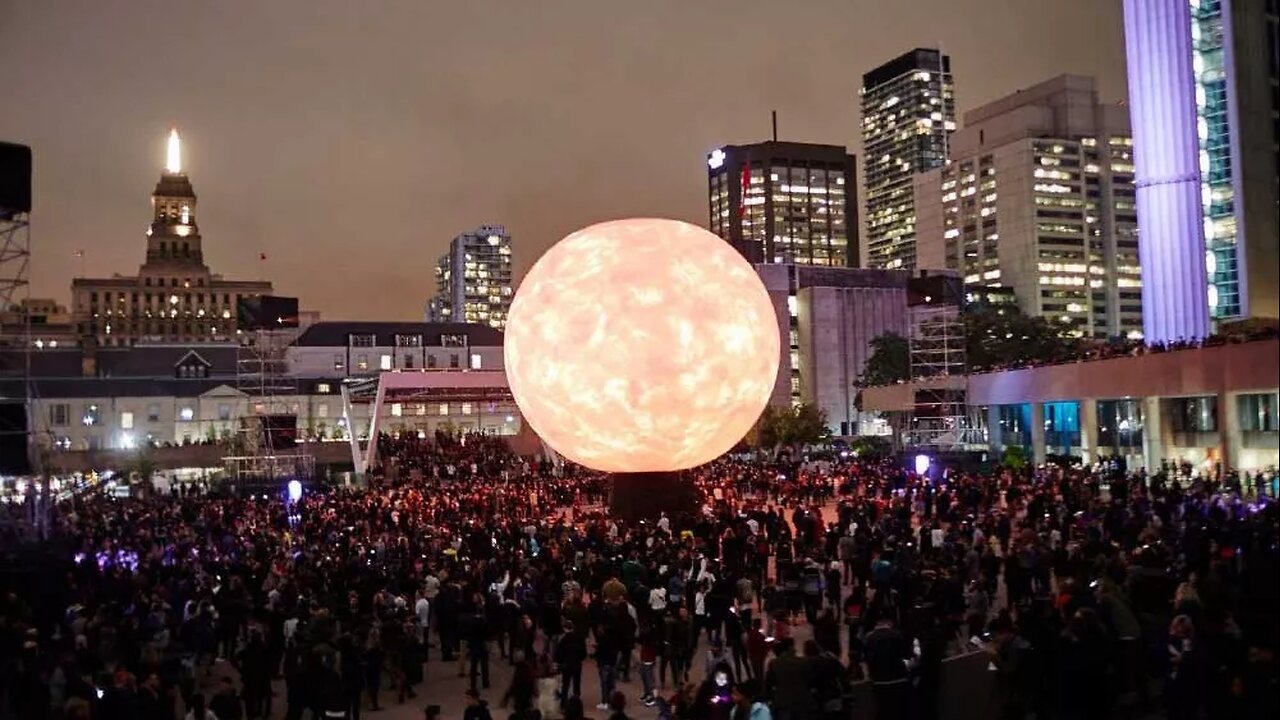 Toronto Nuit Blanche Show