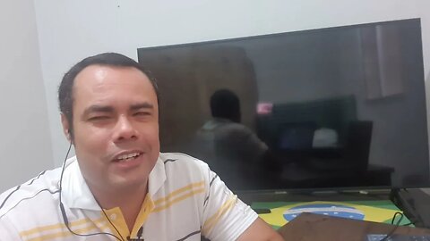 Com retorno de Bolsonaro Lula desiste de despachar no Planalto e se tranca no Alvorada!