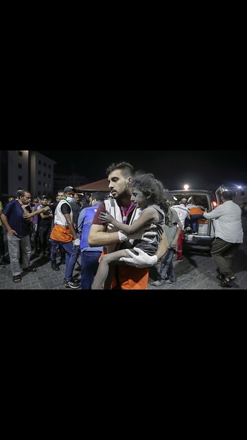 Hospitales en Gaza colapsan eridos atendidos en el suelo