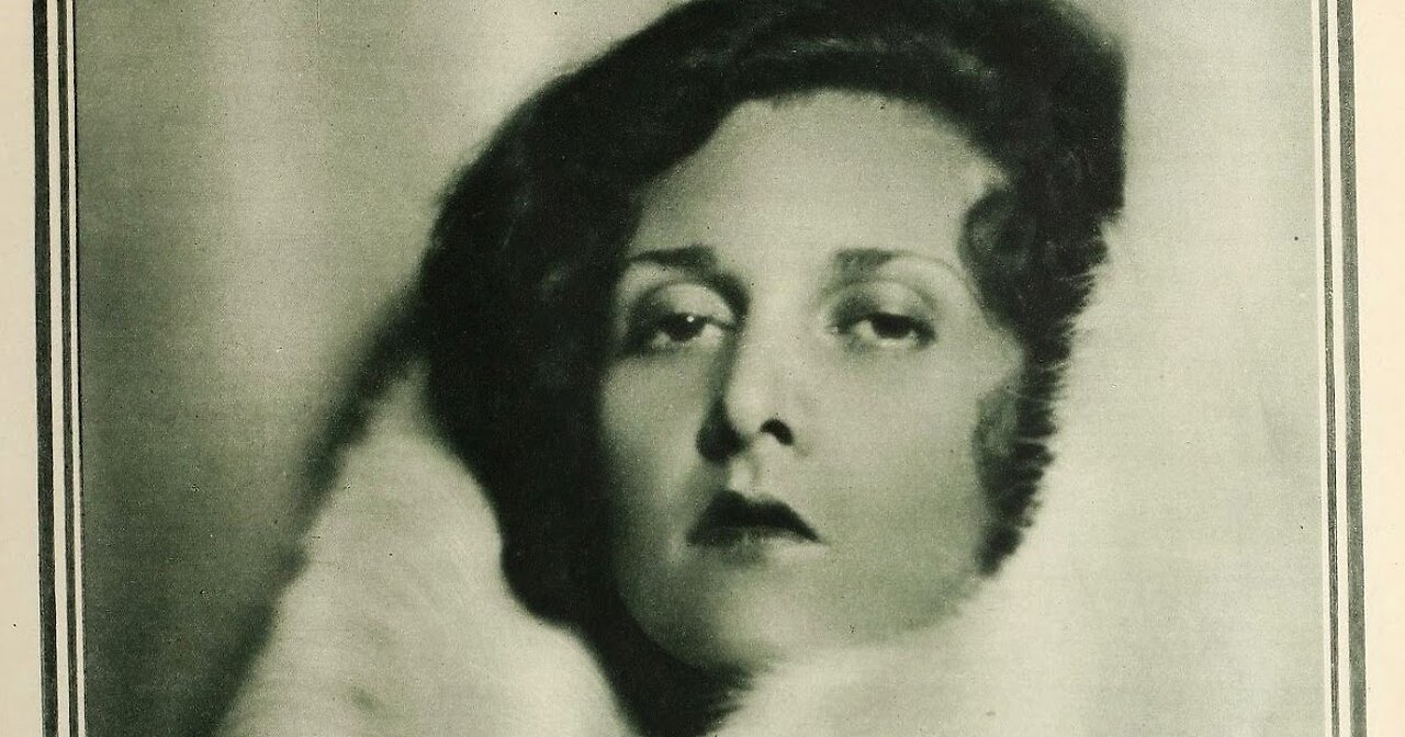 Lady Crook: The Life of Evelyn Brent