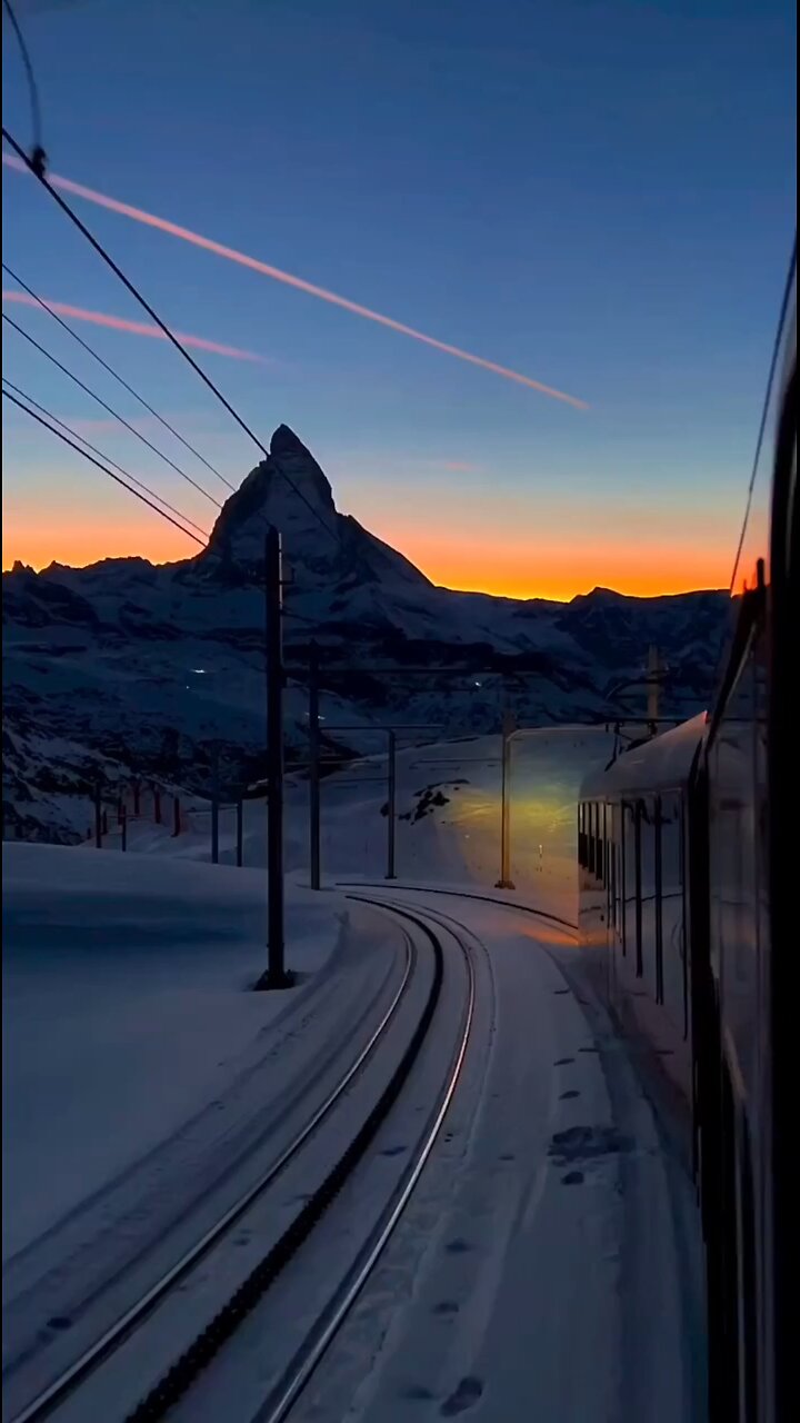 Just took a magical train ride through a winter wonderland ️