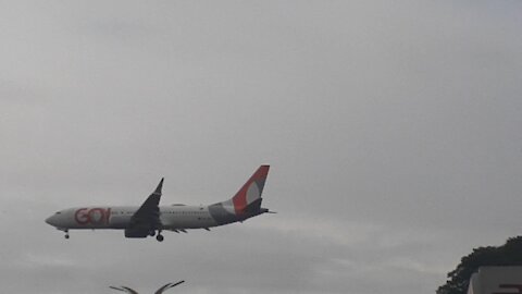 Boeing 737 MAX 8 PR-XMF na final antes de pousar em Manaus vindo de Fortaleza (11/02/2021)