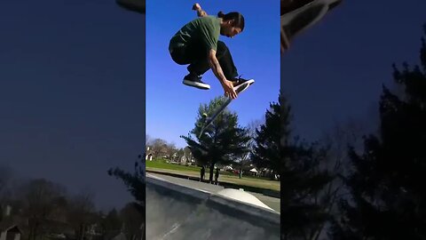 Connor Wine tre flip tailgrab on spine at Millersville #skatepark #skateboarding #skateboard #skate