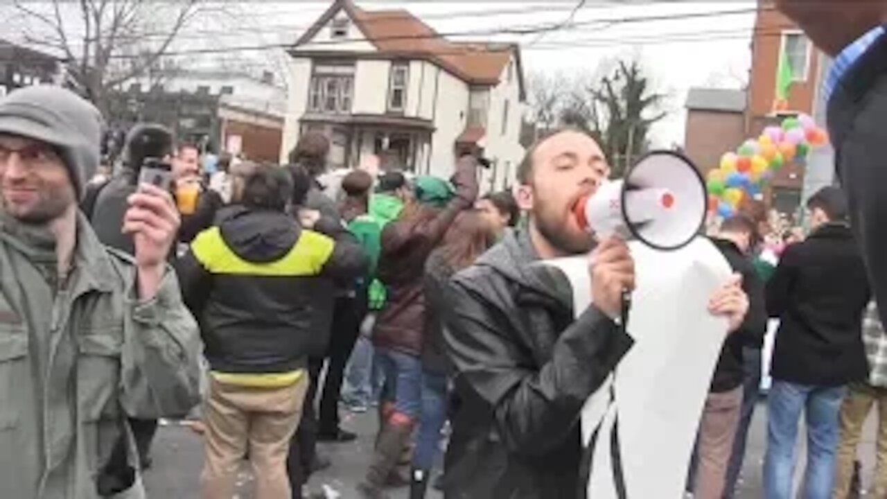 Preaching to LOUISVILLE, KY DRUNKARDS - SAINT Patrick's Day Parade | Street Preacher Kerrigan Skelly