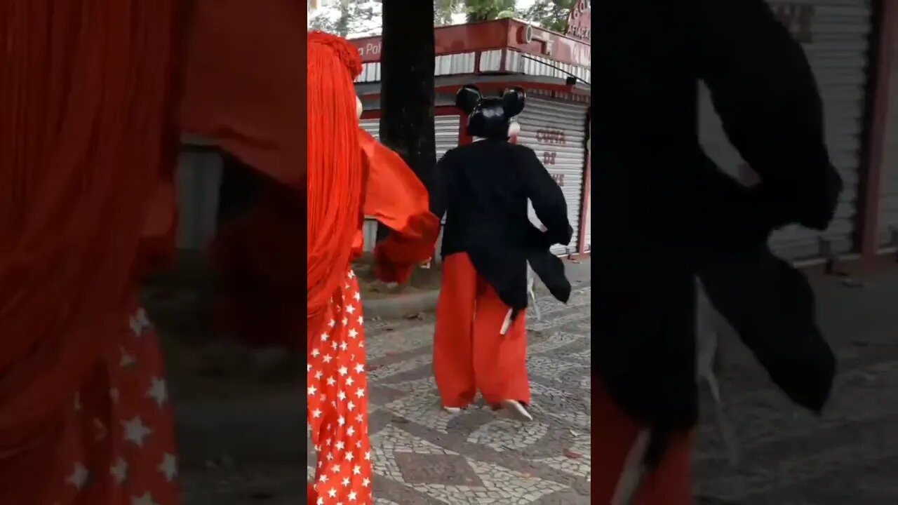 DANÇANDO FOFÃO, HOMEM-ARANHA E MICKEY MOUSE NA CARRETA DA ALEGRIA TRIPLO X, LIKE