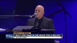 Billy Joel fans flock to Miller Park for concert