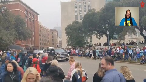 QAnon Conspiracists Gather In Dallas On The Grassy Knoll Awaiting JFK Jr To Return From The Dead!