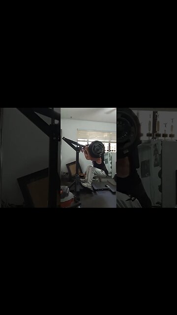 MACHINE SQUATS - 200x5r🎥WENSNDAY DEC 13th Lower day, Continuing the 4 sets of 5r Protocol