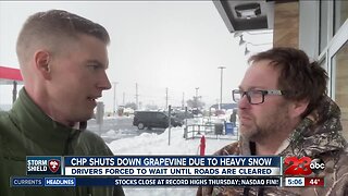 Many stranded in Frazier Park after the a snow storm blitzes southern California closing down the Grapevine