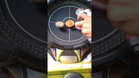 o inesperado aconteceu #batalhadebeyblade #beybladeburst #beyblade