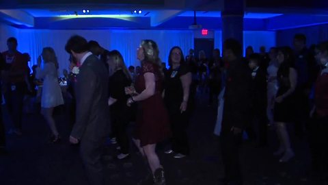 Children's Mercy hosts prom for patients