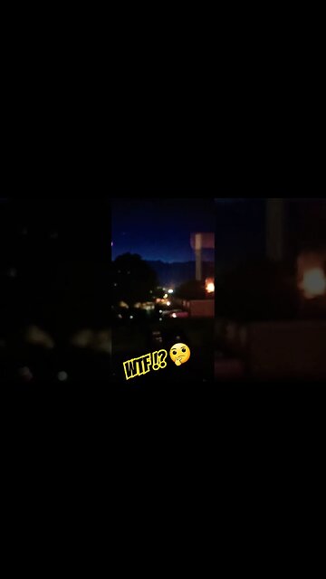 WTF!? 🤔 #unexplained #uap #aliens #UFO #skiesunknown #lightening #unexplainable #unexplainedmystery