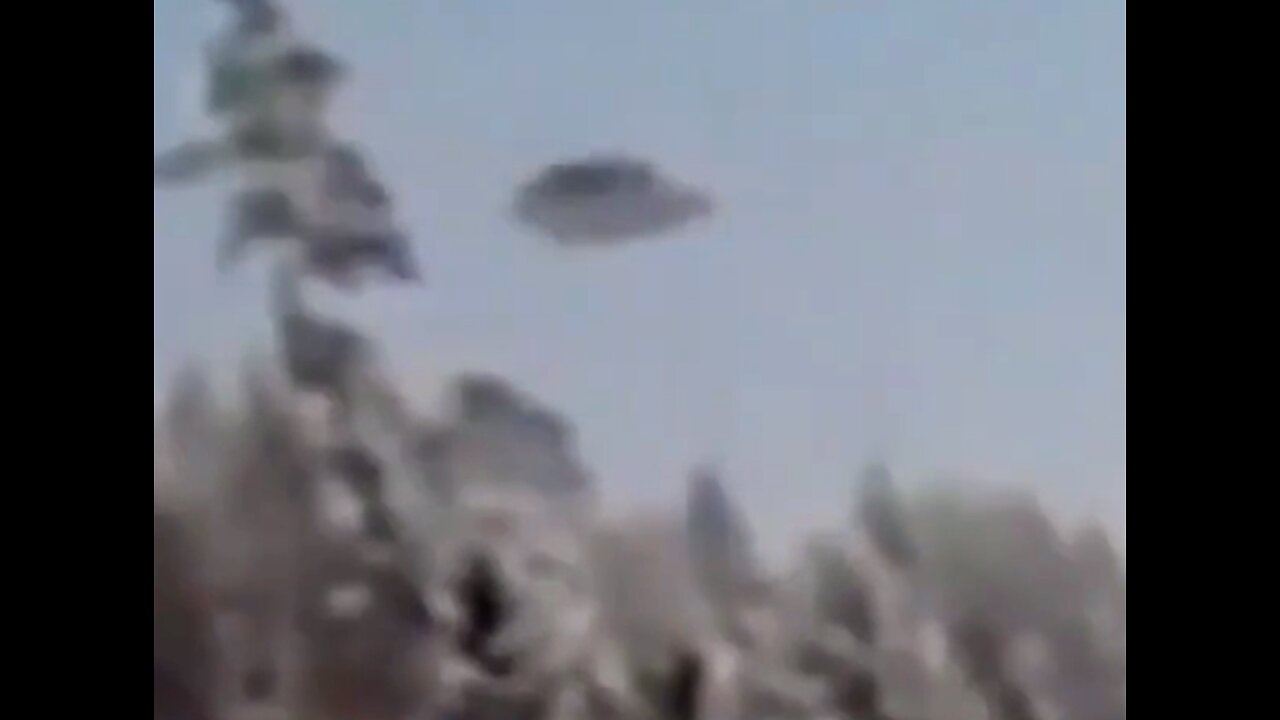 UFO in Sweden Seen by 4-wheeler Driver