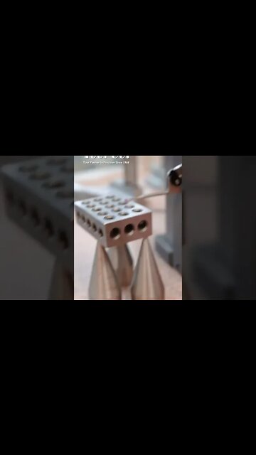 Checking parallel with a height gage