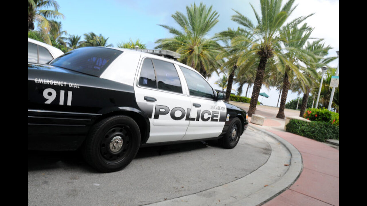 Over a Dozen NYPD Cops Have Taken DeSantis’s Relocation Bonus Offer and Moved to Florida