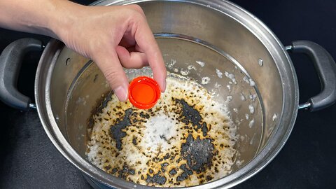 Saving Your Scorched Pans : A 5-Minute Fix，tips 😱 You will not believe the incredible result Hacks