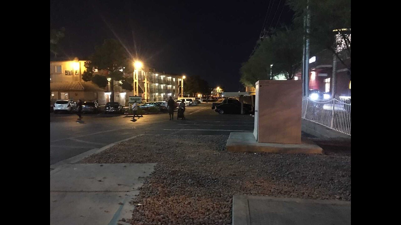 Police search for suspect after deadly shooting in Las Vegas