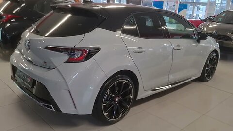 TOYOTA COROLLA 2.0 HYBRID with almost 200 hp stock is a hothatch hybrid alternative; pricey heavy