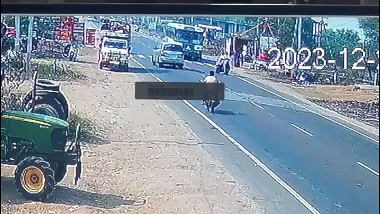Please🙏 ride😨 safe be careful #share #viral
