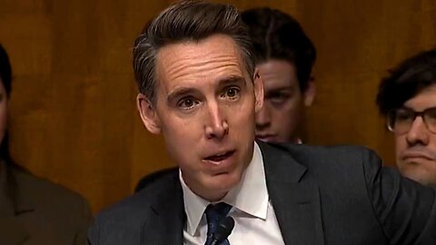 Josh Hawley Presses Frontier and Spirit Airlines on Harassing Passengers Over Bag Fees, WATCH: