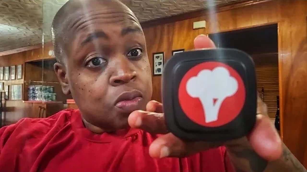 Broccoli Hemp Company’s D8 (STRAWBERRY)