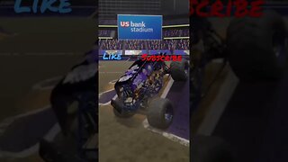 Son uva digger freestyle #monsterjam #youtubeshorts #youtube
