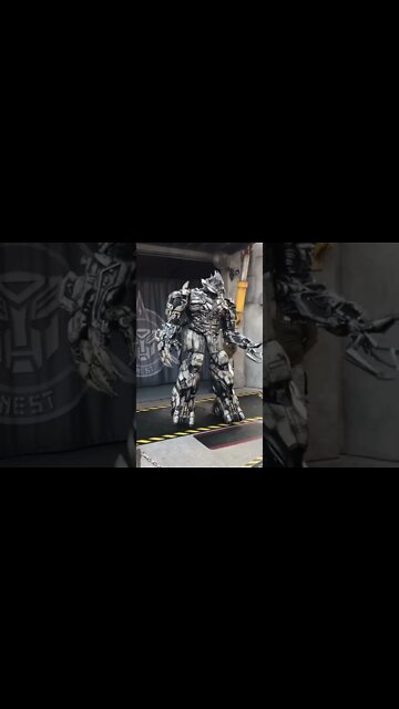 Megatron leaves with a Blond 🤖👩🏼 #SHORTS #OPTIMUSPRIME #MEGATRON