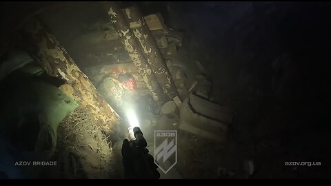 GoPro Combat Footage Enemy visible - Russia trench getting stormed
