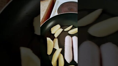 #veiws_viral_video_subscribers_grow #food feeding time at mine 😋