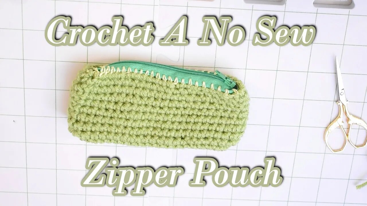 Super Easy Beginner Crochet Project: The No Sew Zipper Pouch