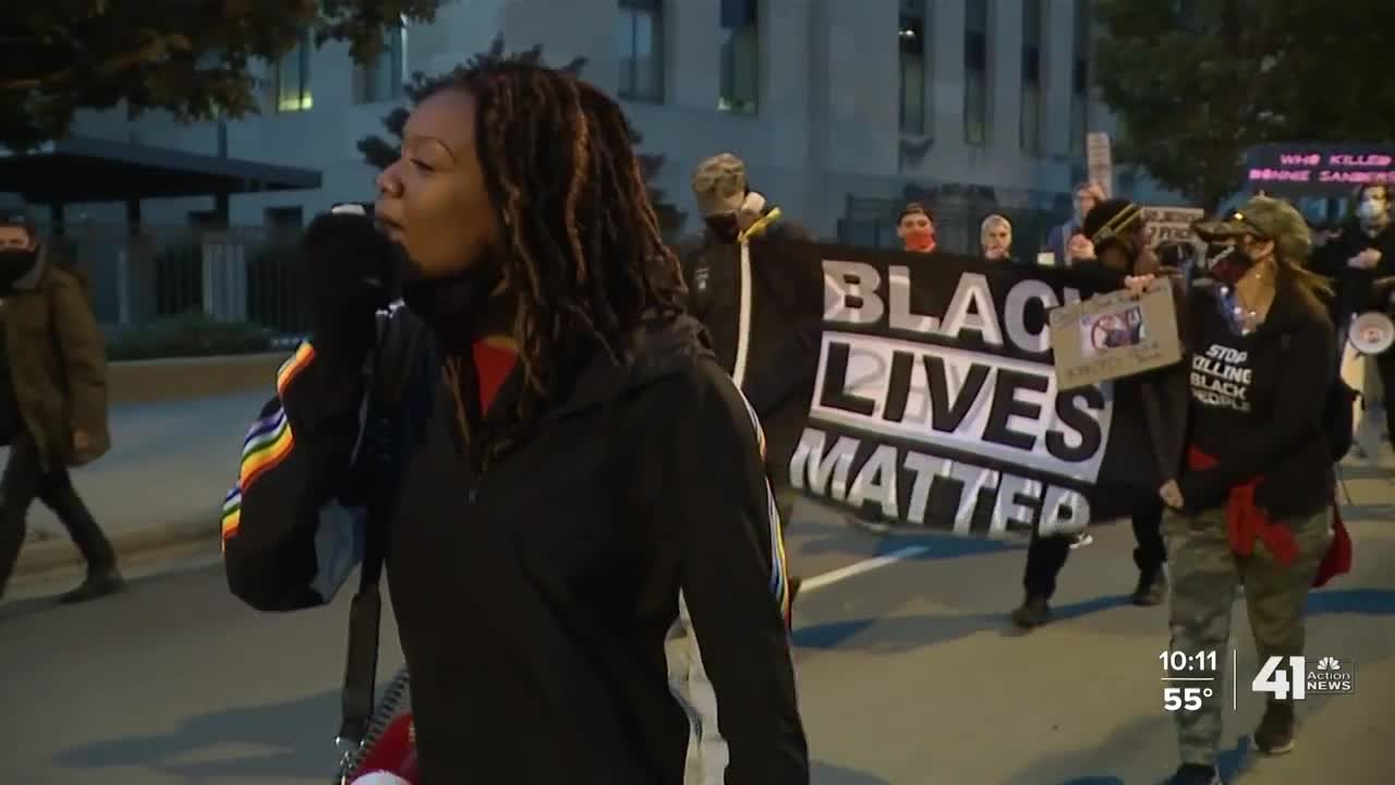Community activists call for termination of KCPD officer, chief after pregnant woman's arrest