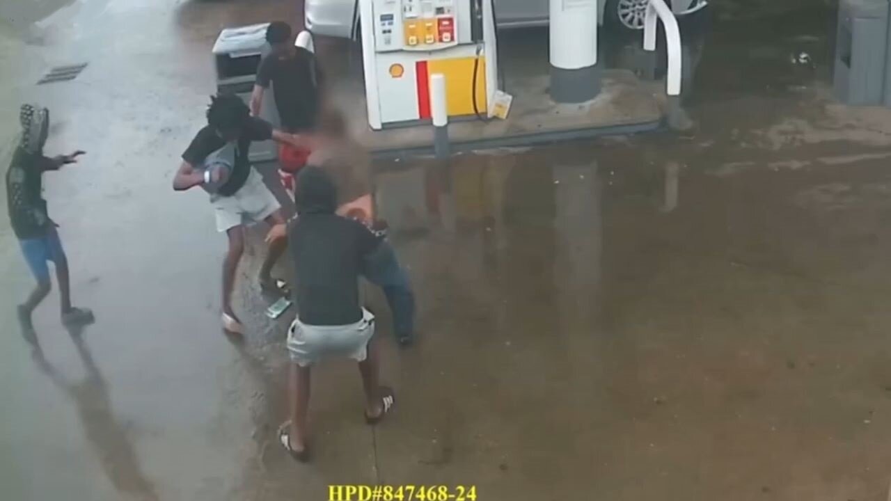 13-Year-Old Thug Arrested After Beating & Robbing Customer At A Houston Gas Station Over A Cigarette