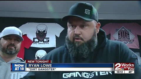 Muskogee group launches clothing line for dirt racing community