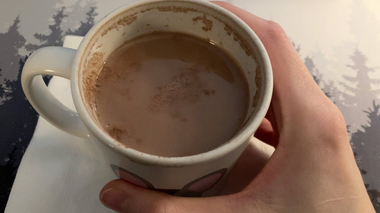 Keto Hot Cocoa | Food Frenzy Friday