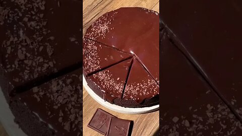 chocolate gooey butter cake 🥮 inbloombakery