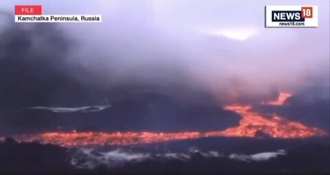 SHIVELUCH VOLCANO IN RUSSIA🇷🇺🌋ERUPTS DUE TO 7.0 EARTHQUAKE🌋🏕️💫