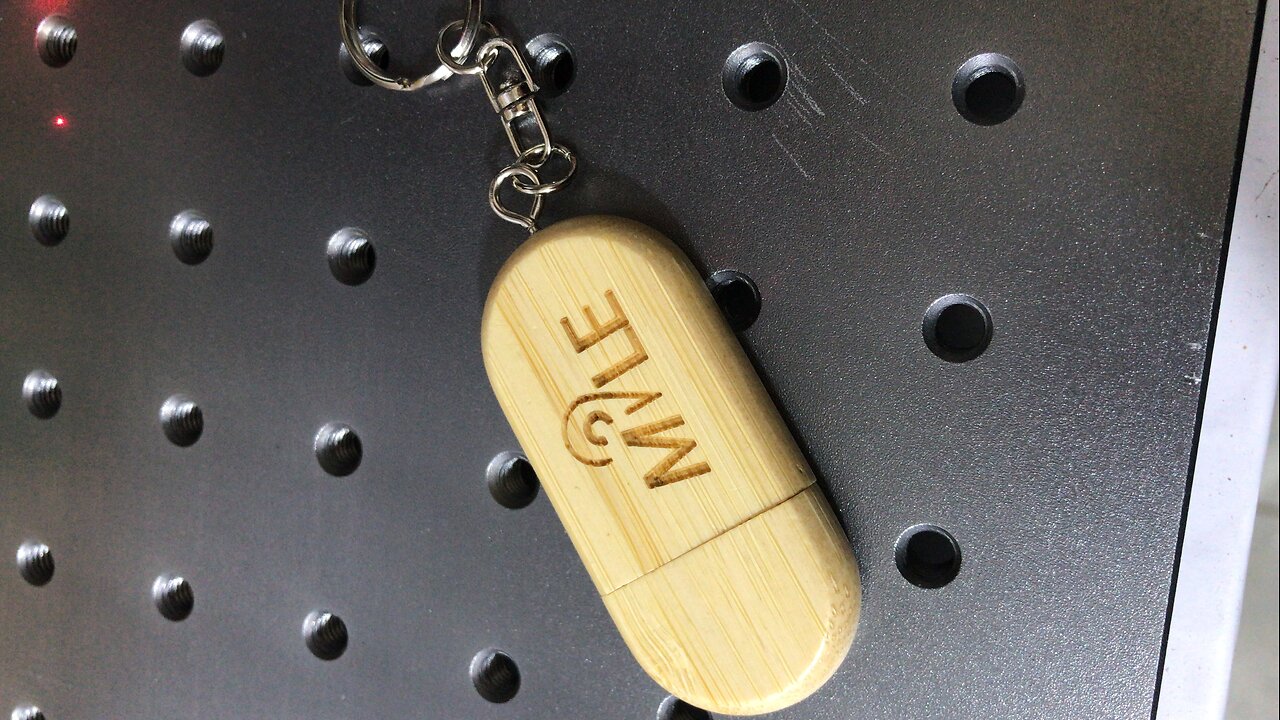 Laser marking on bamboo usb