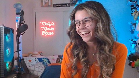 Let's Hang!! -- Craft & Movie Day