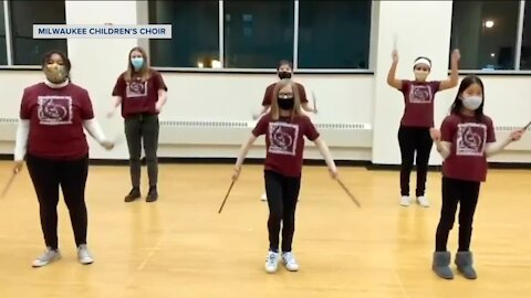 Milwaukee voice teachers start social media campaign to boost singing organizations